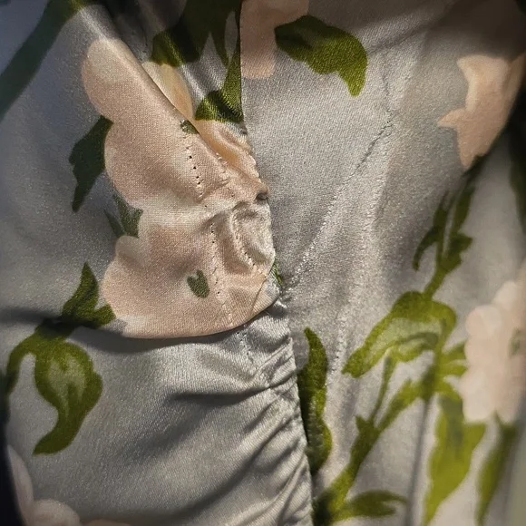 Reformation Anaiis Silk Dress Green - Size 4 - Picture 2 of 4